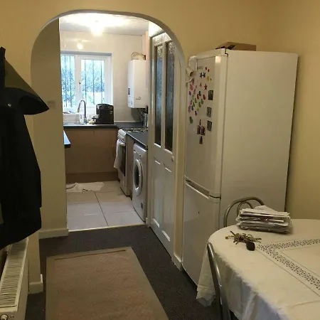 2bed New Bungalow, Central Manchester, Uk