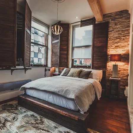 The Cow Hollow 4* Manchester