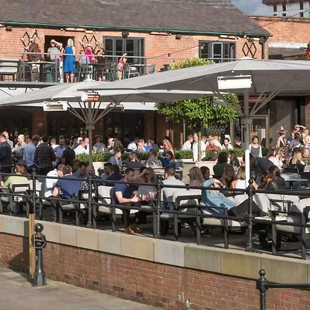 Lejlighed Castlefield Apartment, Central *