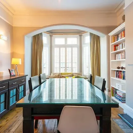 Holiday home Frankville House Boutique Victorian House West Didsbury