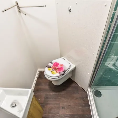 ゲストハウス Regency North