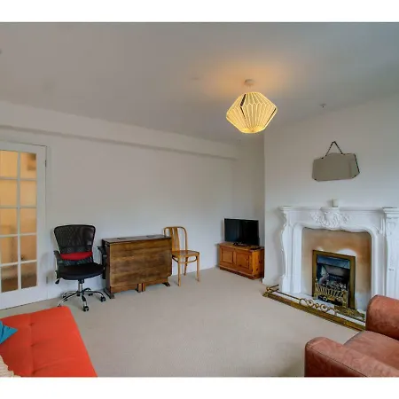 1br Apt Sleeps 4! Minutes From Central Apartmán *