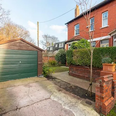 Holiday home Frankville House Boutique Victorian House West Didsbury *
