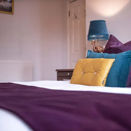 דירה Newly Refurbed Apt For 4, Trendy West Didsbury מנצ'סטר