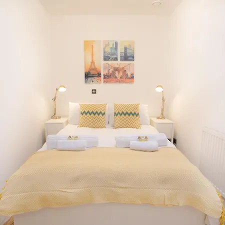 Rest & Recharge In The Northern Quarter *