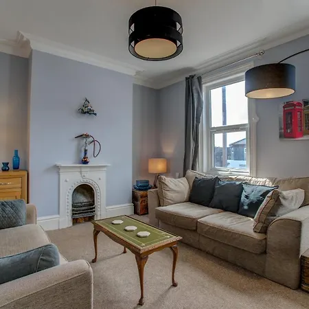 Characterful Self-catering Townhouse By Iglu - Levenshulme