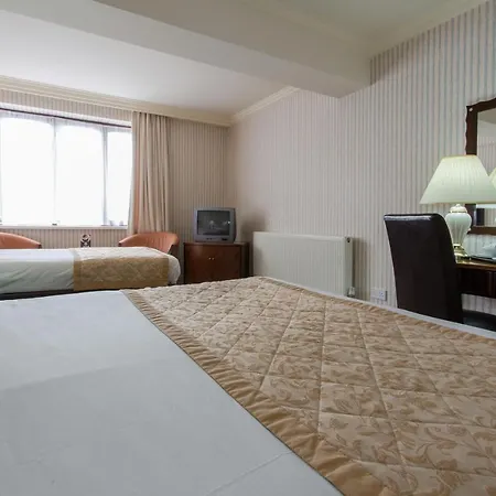 Britannia & 曼彻斯特