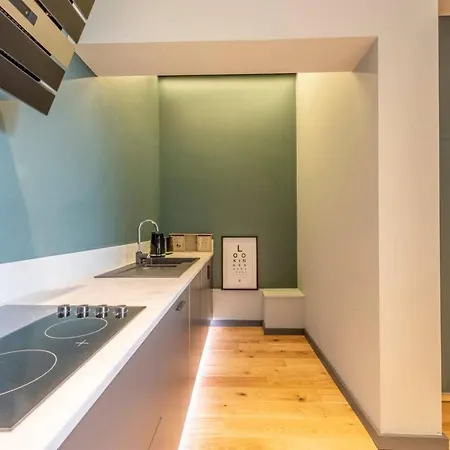 Beautiful Penthouse In Northern Quarter Appartamento