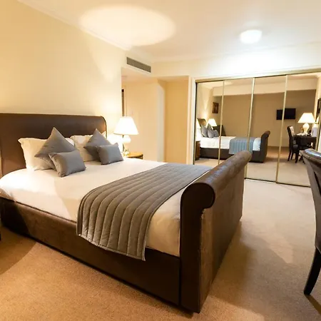 Britannia & 3* Manchester