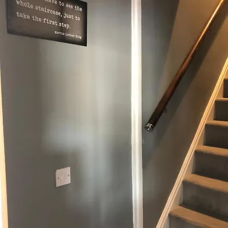 3. Stylish Private Double Near Centre *