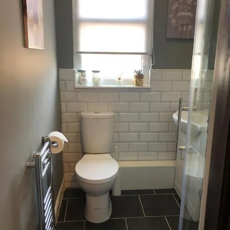 3. Stylish Private Double Near Centre