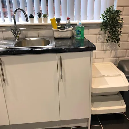 3. Stylish Private Double Near Centre Guest house