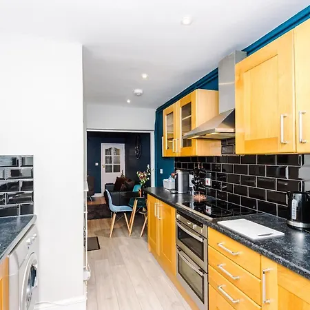 3 Bedroom House Salford Hosted By Mcr Dens 度假居 曼彻斯特
