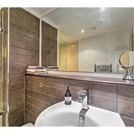 Apartment Ultra Modern Apt For 4, Close To Epicentre Of Mcr! Manchester