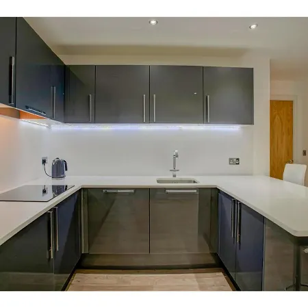 Ultra Modern Apt For 4, Close To Epicentre Of Mcr! Apartment