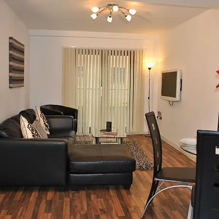 Dreamhouse Manchester West * Salford (Greater Manchester)