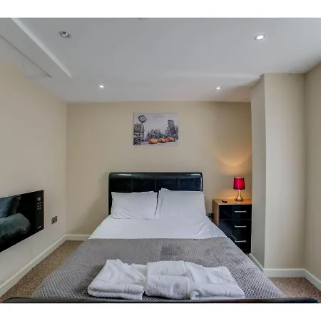 Perfect Pad For A Night Out, Up To 4. Nq, Mcr! Апартаменты Манчестер