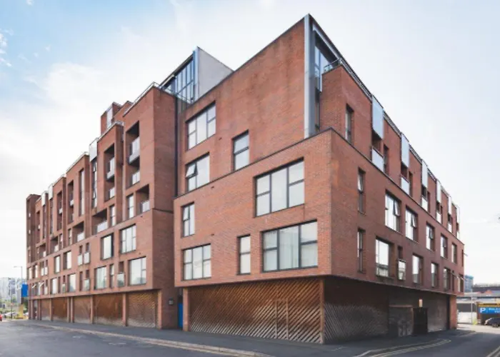 By Marriott Piccadilly فندق مانشستر