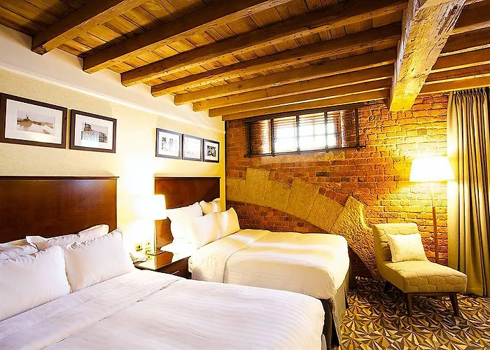 Hotel Marriott Victoria &