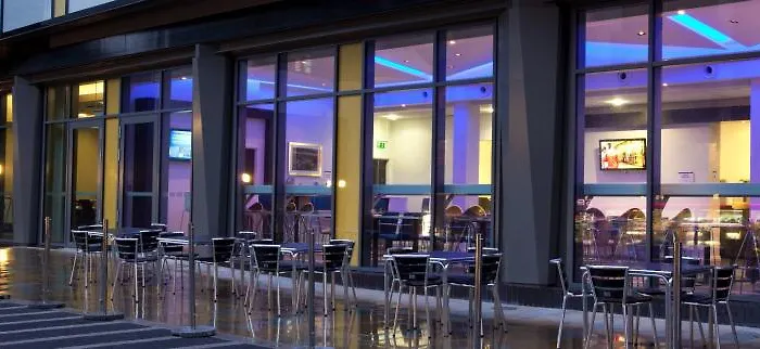 Express Centre Arena By Ihg 3*