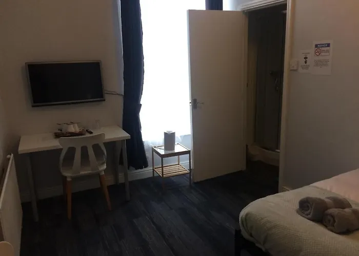 Casa de hóspedes Queens 3*