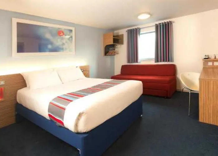 Travelodge Salford Quays 호텔 3*