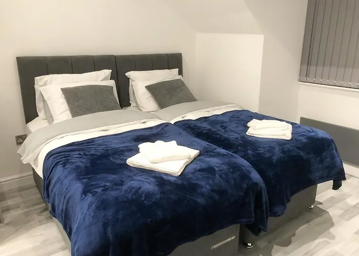 10min To - Free Parking - Private - Contractor Friendly Apartman *