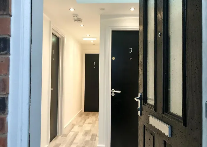 10min To - Free Parking - Private - Contractor Friendly Apartman *