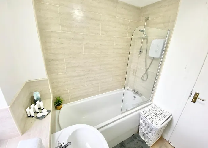 Appartement Convenient Centre 3bd With Free Parking *