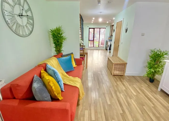 Apartamento Spacious 5 Bed Townhouse Manchester, Salford Qauys - Two Bedroom With Parking Manchester