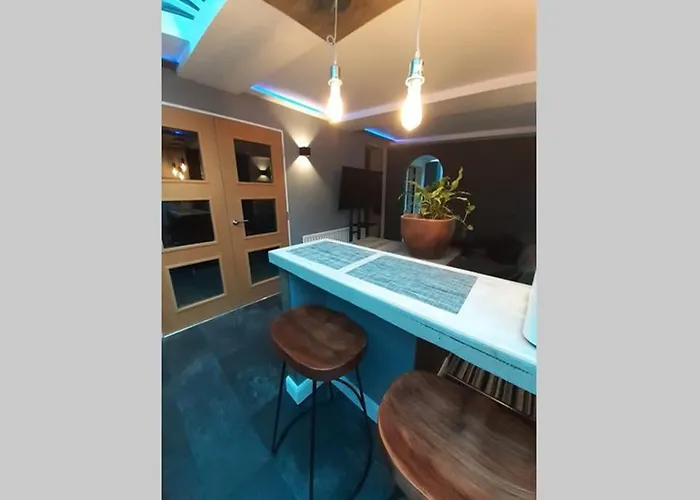 Movie Nights And Chill Apartment Manchester