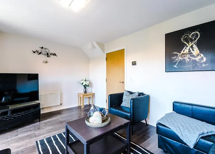 Bright&modern Contractor House By Niji Short *