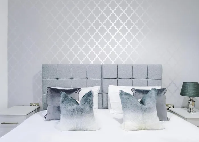 2 Bedroom Hosted By Mcr Dens Appartement *