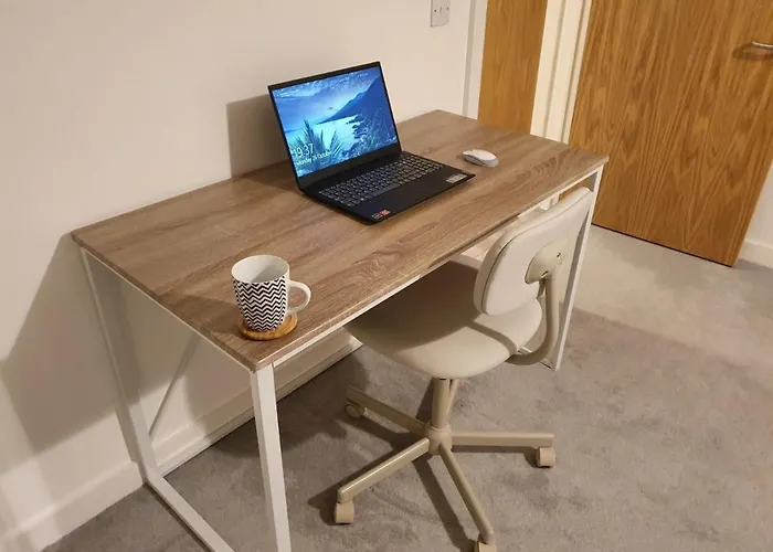 Hilltop Serviced Apartments- Northern Quarter * Манчестер