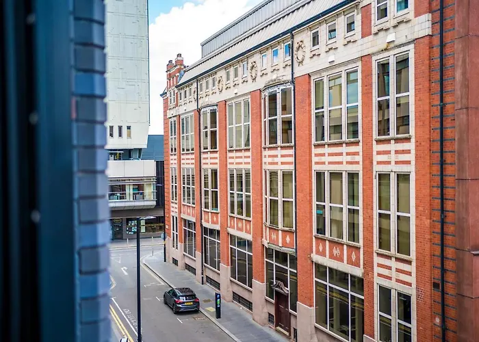 Hilltop Serviced - Piccadilly *