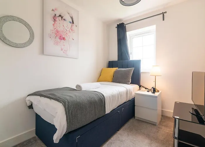 Mosh Homes * Manchester