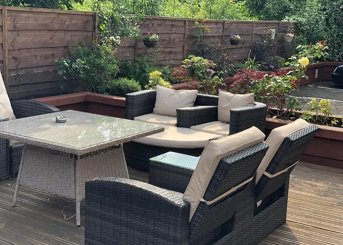 Guest house Hendham House - Near Etihad Stadium, Coop Live Arena, Ao Arena, Piccadilly Train Station & Centre Manchester