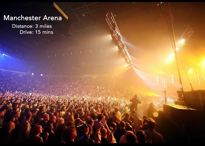 Apartment 1 Bedroom Lovely In Salford Quays Free Street Parking Subject To Availability *