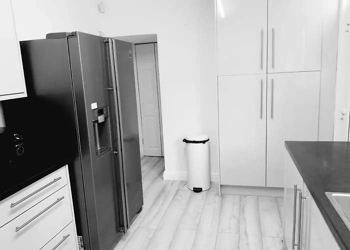 펜션 Gorgeous Stylish Cheri Victorian House In 맨체스터