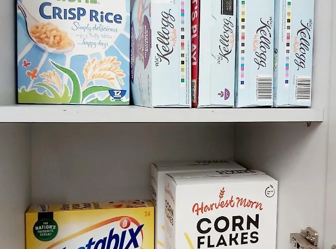 Gorgeous Stylish Cheri Victorian House In 펜션