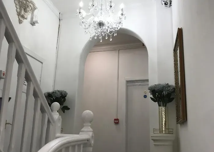 The Avenues And Alleyways Manchester