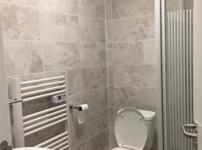 Rahman Хостел *