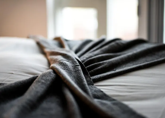 Onpoint - Spacious 2 Bedroom Apt - City Centre With Balcony Apartament *