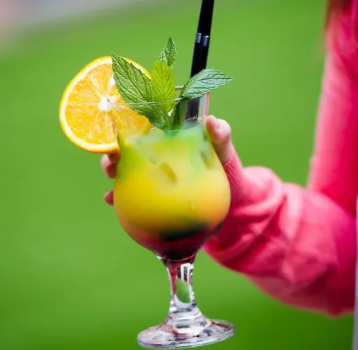 Hotel Weston Hall - Halls Of Manchester