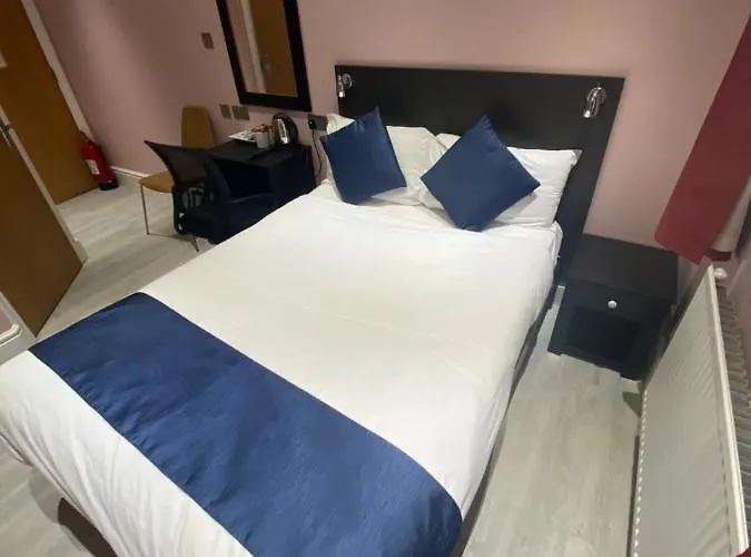Ville Hotel 3* מנצ'סטר