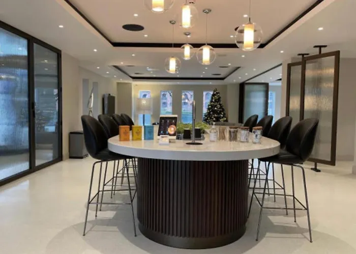 Luxurious Centre 2 Bed Apartamento