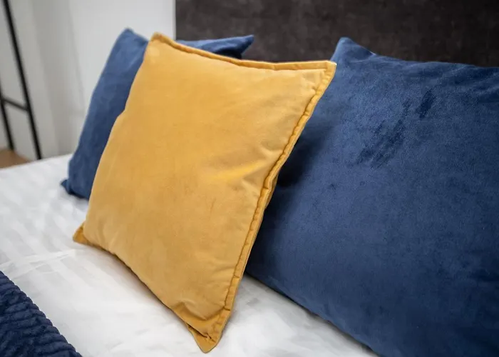 Tatil Evi Clayton House - Spacious Near Etihad Stadium