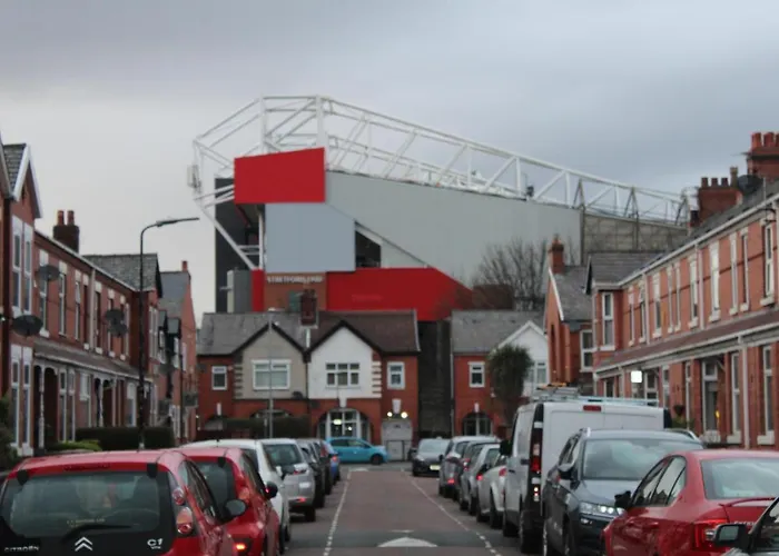 Сasa de vacaciones Beautiful, Spacious, Old Trafford Mánchester