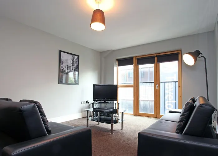 Aparthotel The Warehouse 4*