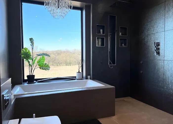 Luxury Close To The With Hot Tub & Bbq Fire Pit. Casa vacanze